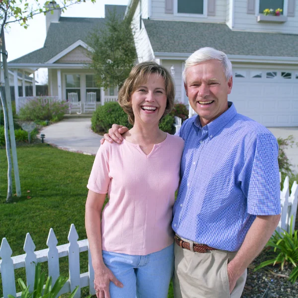 Image showing satisfied homeowners after foundation repair in San Antonio, TX.